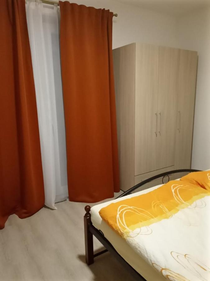 V centru Apartment Lanžhot Exterior foto